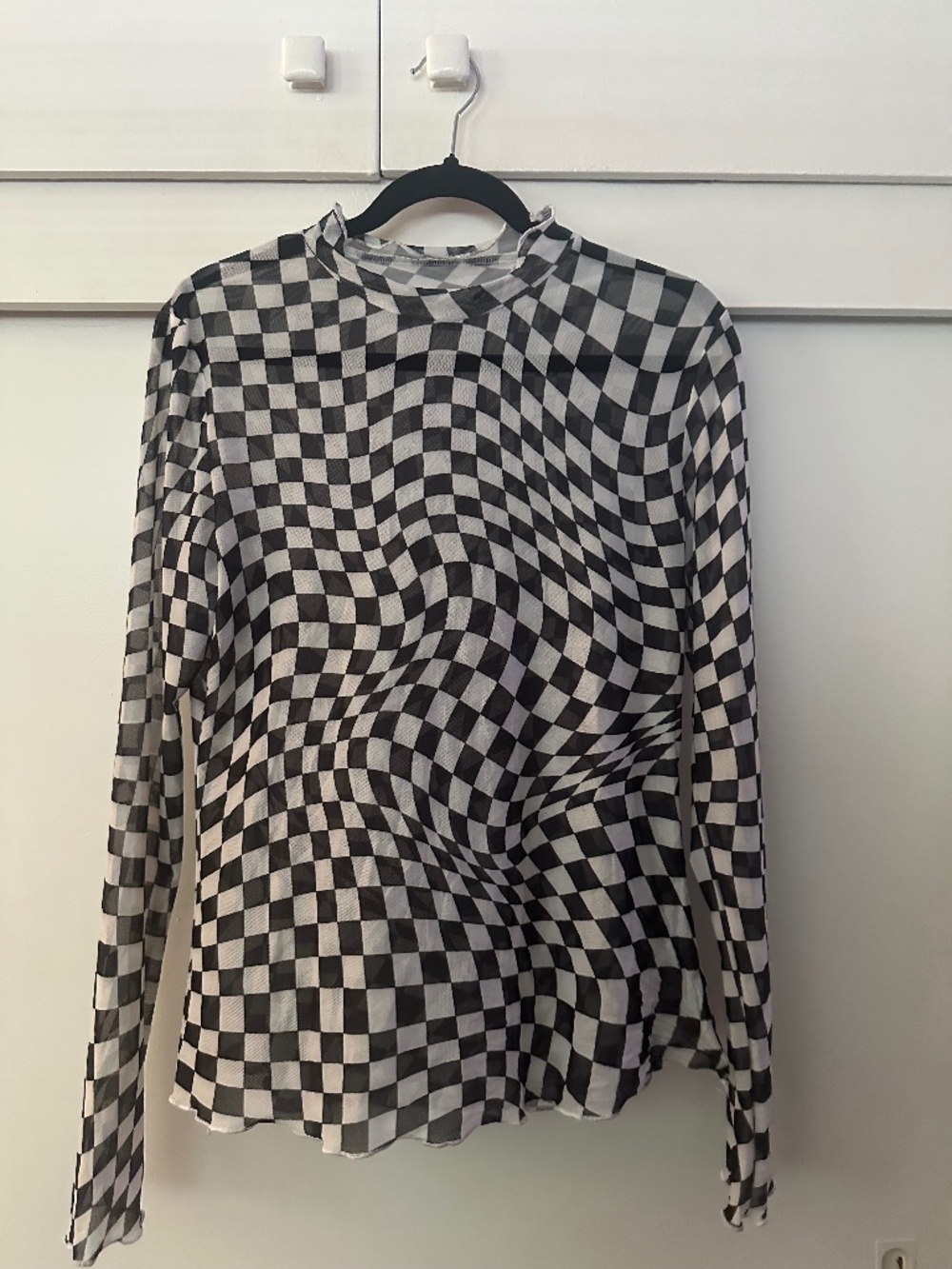 Black and white checkered long sleeve